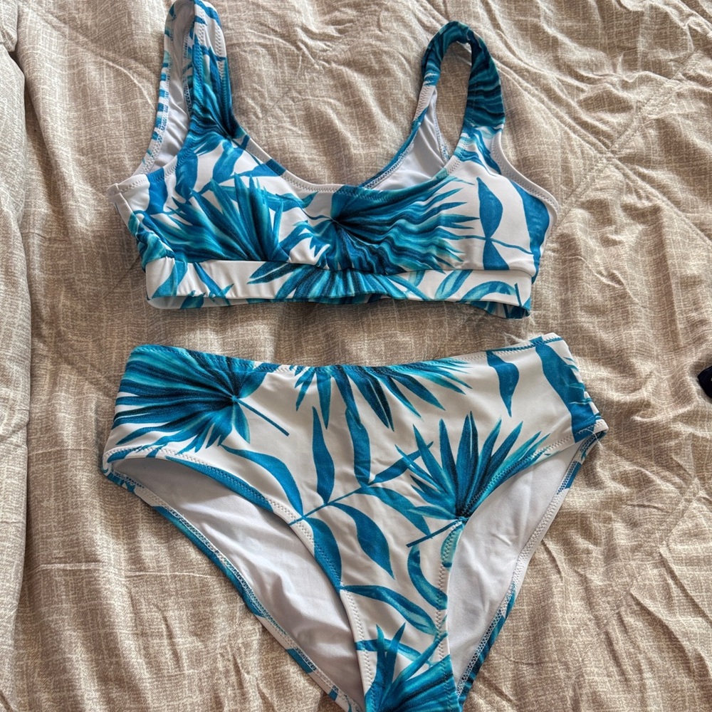 Amazon Blue Leaf Print Bikini
